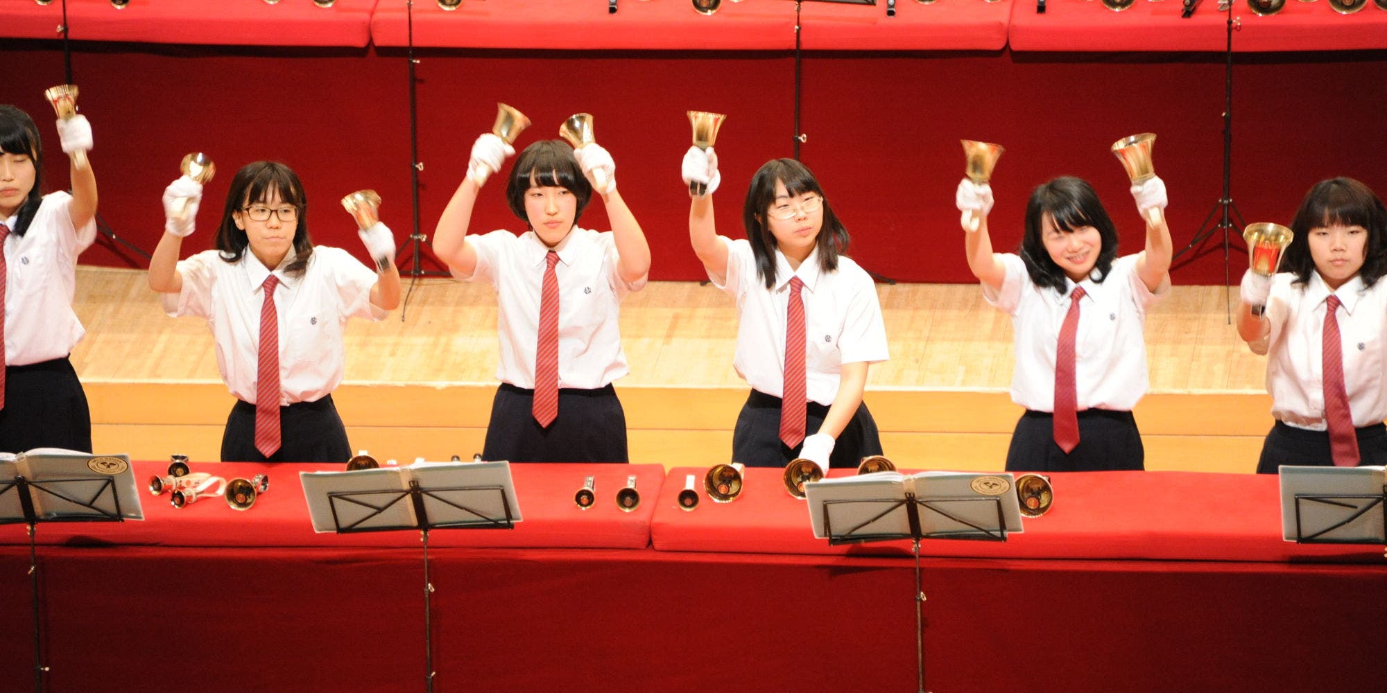 Japanese Handbell Choir Performance