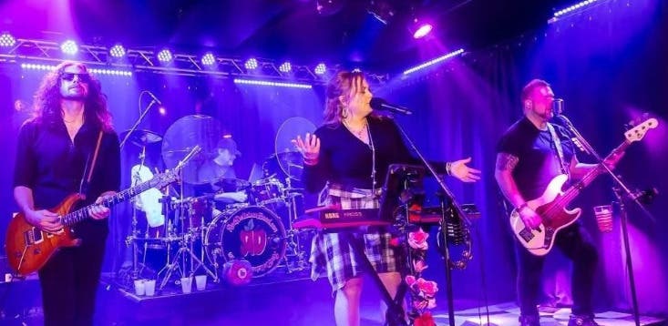 RED DELICIOUS BAND: "Shake Your Tree" at The Dock
