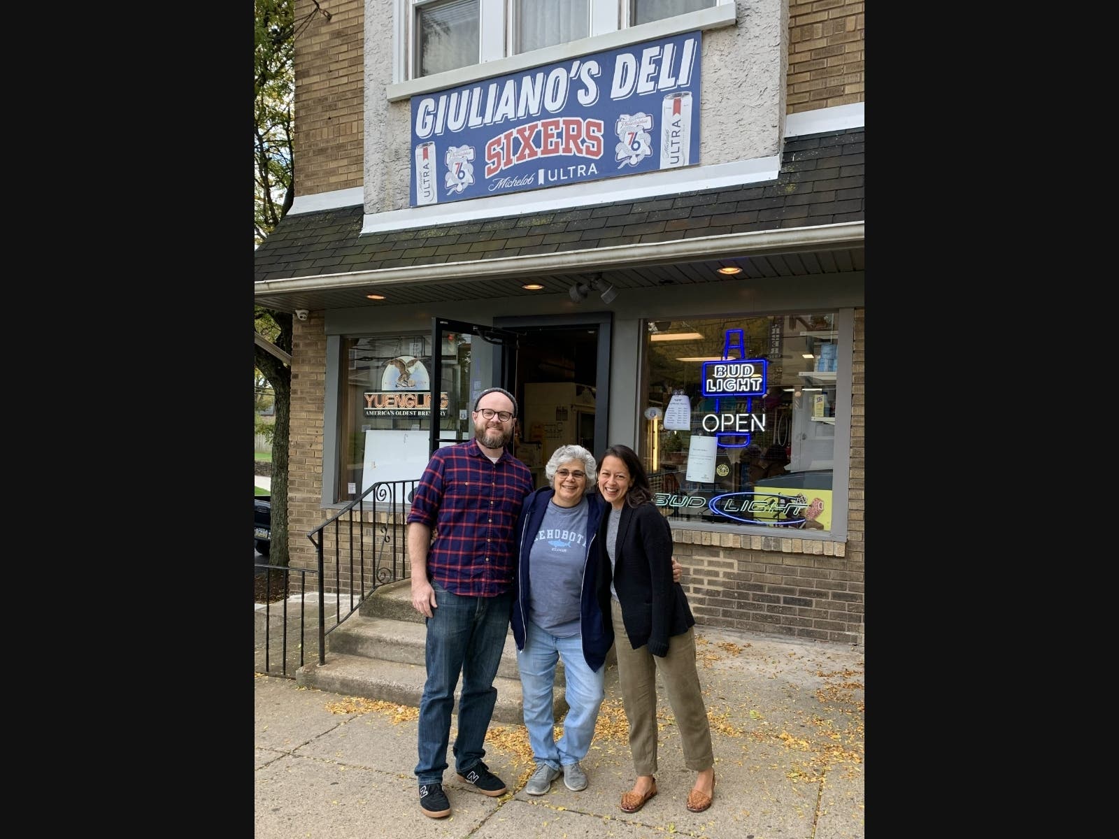 News small post card thumbnail