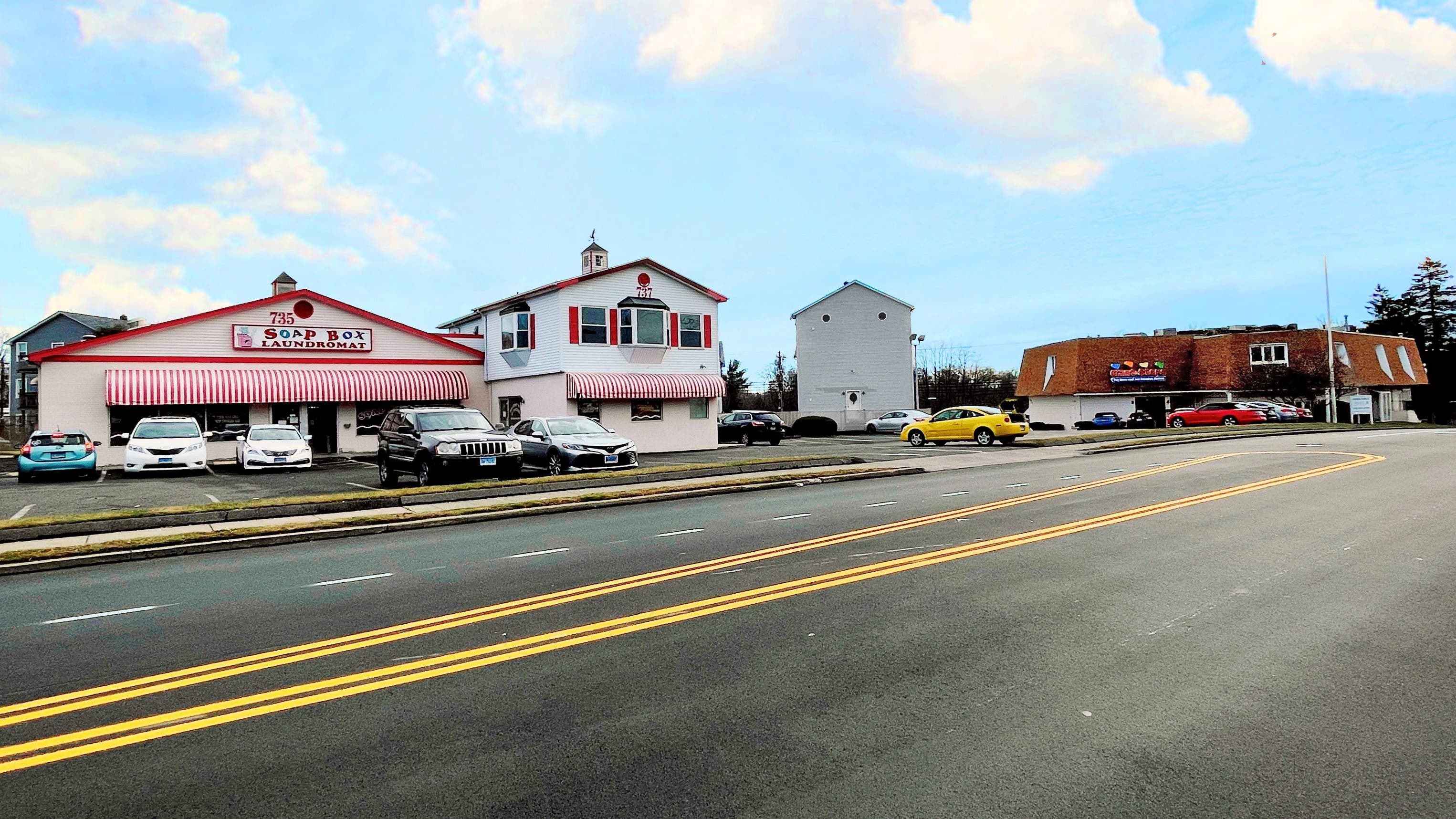 226 Kings Highway & 735-737 Villa Avenue, Fairfield, CT 226 Kings Highway & 735-737 Villa Avenue, Fairfield, CT