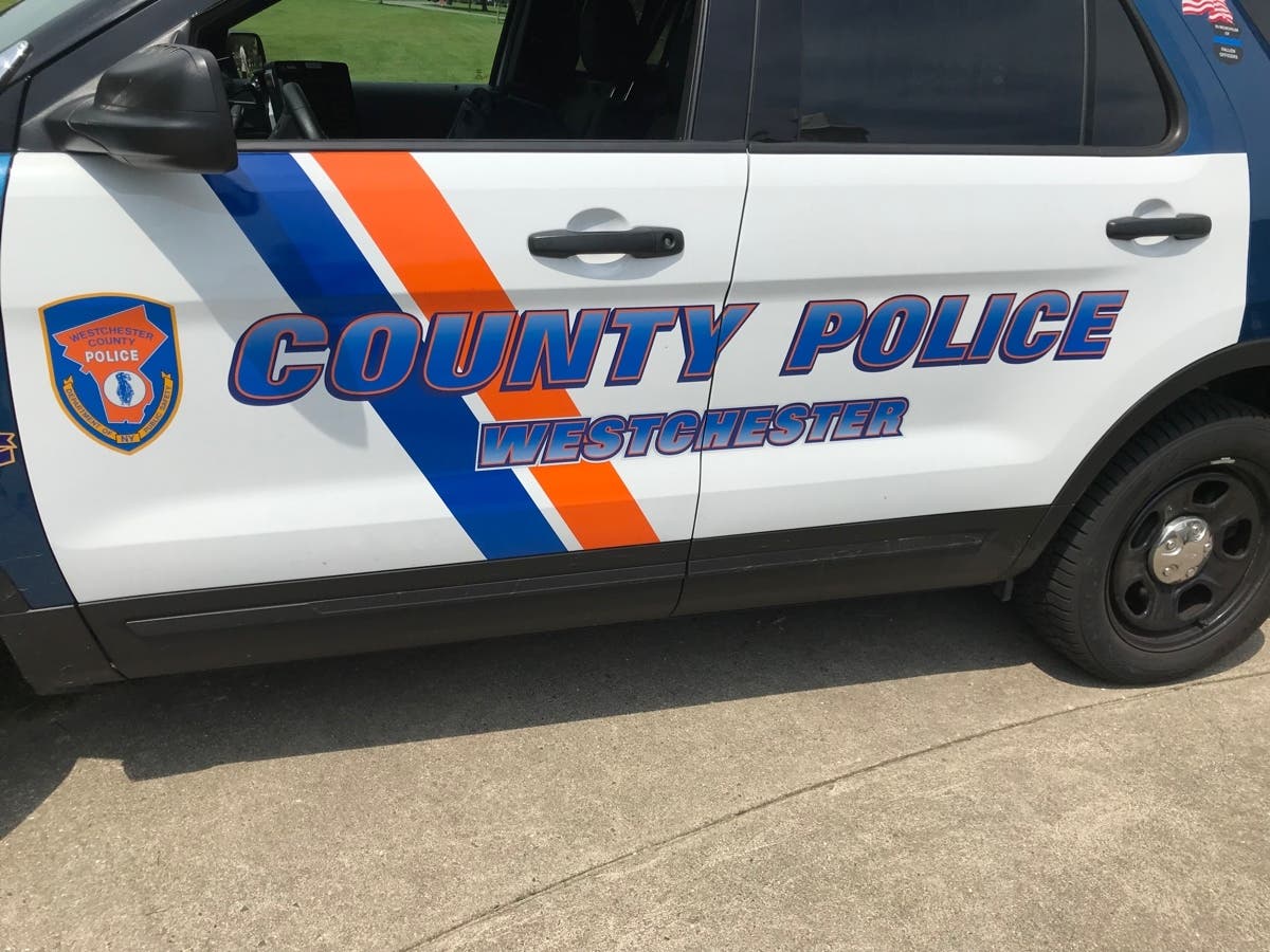 When a patrol car pulled into the gas station, the driver fled, even though the car was in the process of being fueled at the time.