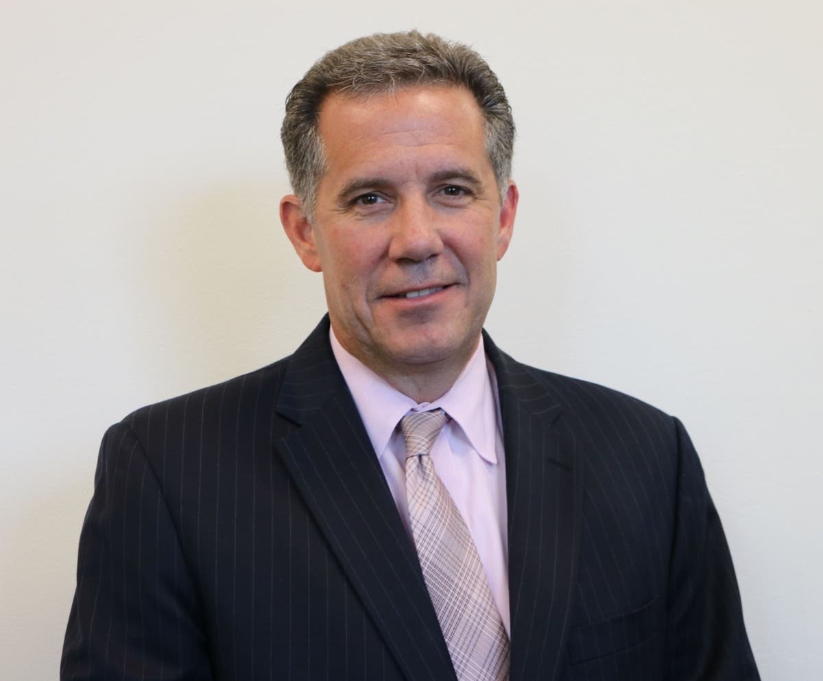 City Manager Charles Strome will hand over the reins of leadership starting in 2023. 
