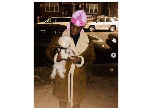 Federal officials say that Rai Thomas took the girl to meet "clients" at motels in the Bronx and Brooklyn.  