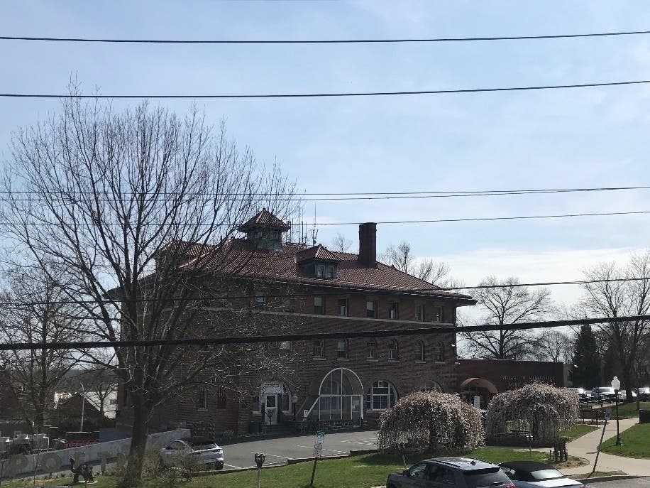 The Village of Mamaroneck Arts Council will meet on June 1, at 7 p.m.