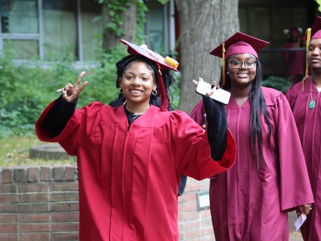 226 Mount Vernon HS Graduates Honored As The Class of 2023 Celebrates ...