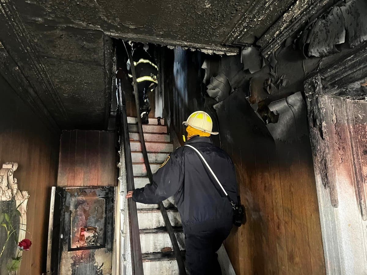 At approximately 9:25 a.m. on Saturday, the Mount Vernon Fire Department was called to a fire at on South Third Avenue.