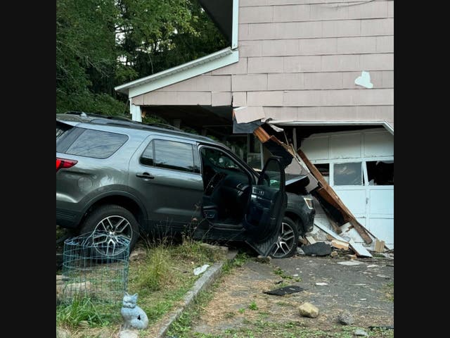 SUV Hits School Bus Before Crashing Into Rockland County House | New ...