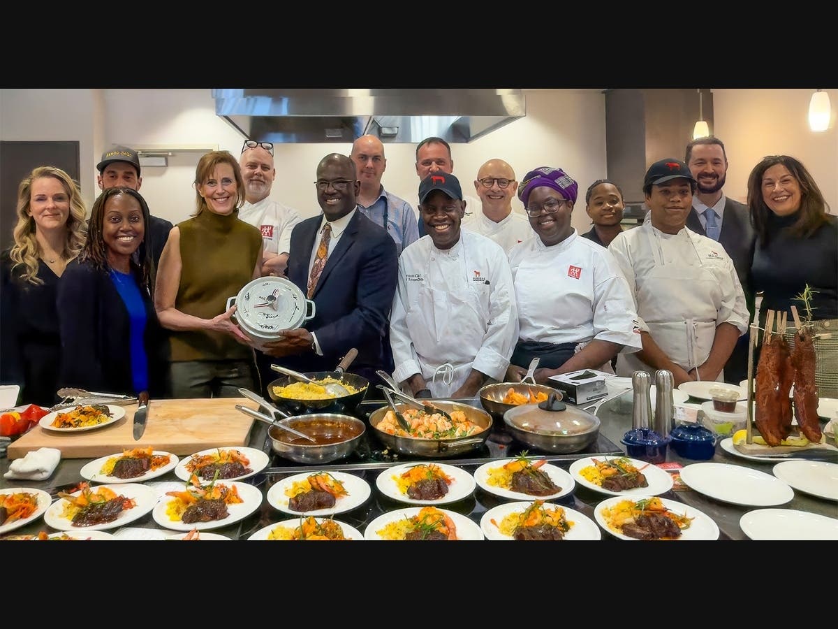 The kickoff showcased the creativity and diversity of Westchester’s dining scene with live cooking demonstrations alongside chefs from the Zwilling Cooking Studio and featuring three of this year’s participating restaurants and their signature dishes.
