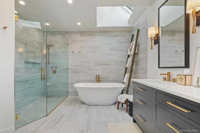 See Inside This $2.295M Move-In Ready, Luxury Colonial In 'Prestigious ...