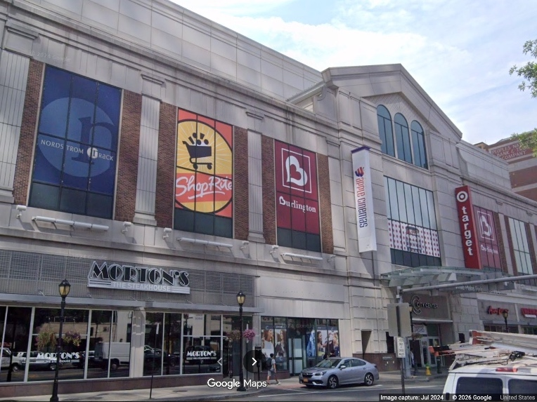 The White Plains Police Department says that it has arrested and charged a suspect in connection with the Tuesday night sexual assault of a 20-year-old Westchester woman in a City Center stairwell.