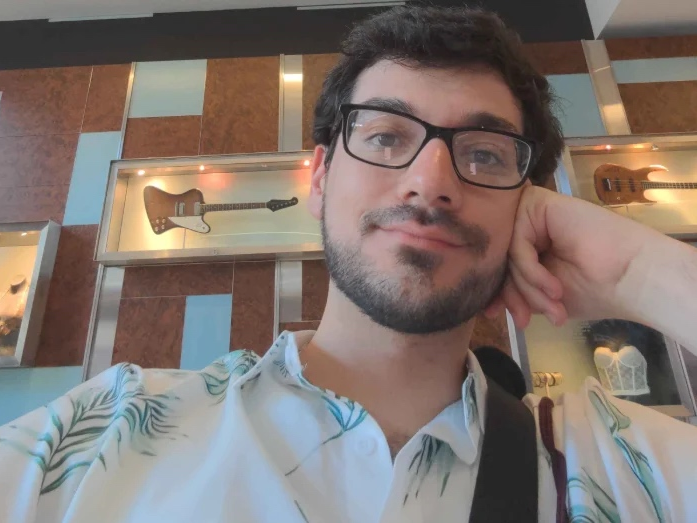 Photo of Daniel Monarchi