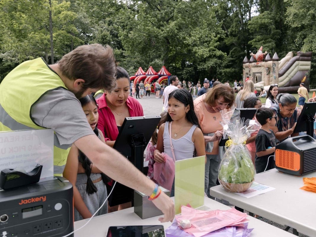 Summer Reading Challenge Kickoff With Bubble Bus, Magic Shows At ...