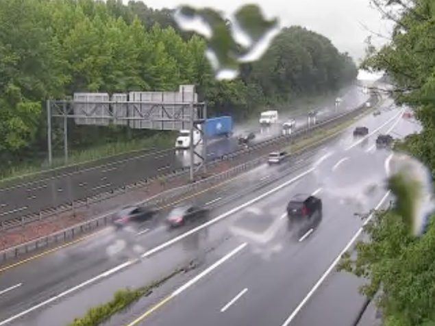 Drivers in Lewisboro are facing lane closures on I-684 northbound after a sinkhole was reported north of Exit 6A, near Goldens Bridge.