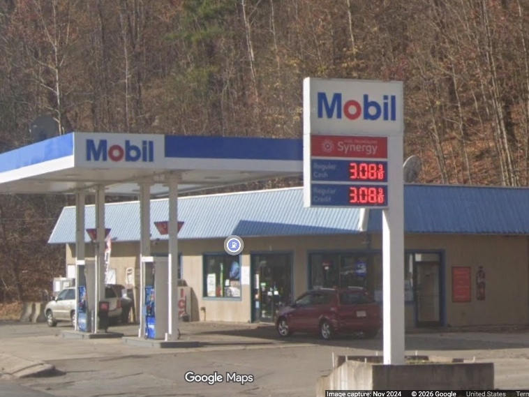 Troopers from Ellenville responded to the Mobil gas station on State Route 209, in Wawarsing, after receiving a report of several people involved in a fight.
