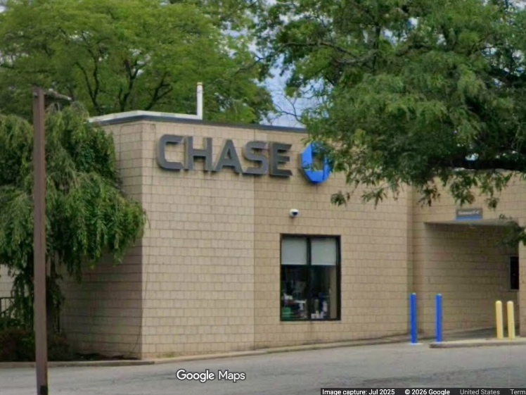 Clarkstown police were called to Chase Bank, on Smith Street in Nanuet, for a reported bank robbery.