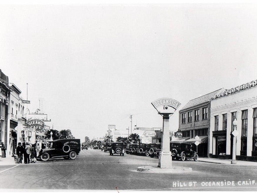 Image shows Hill Street and Second Street (present-day Coast Highway and Mission Ave) in 1928.