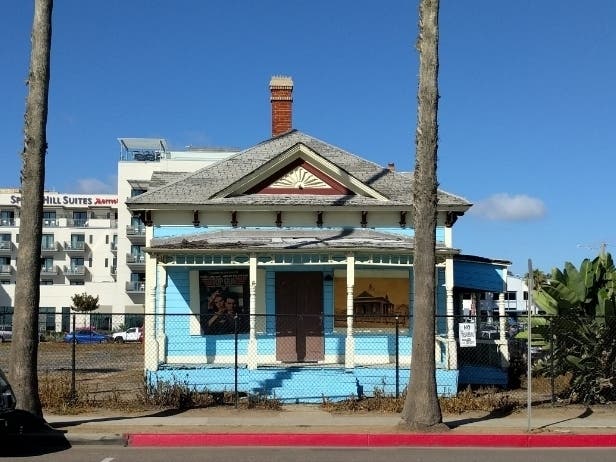 News small post card thumbnail