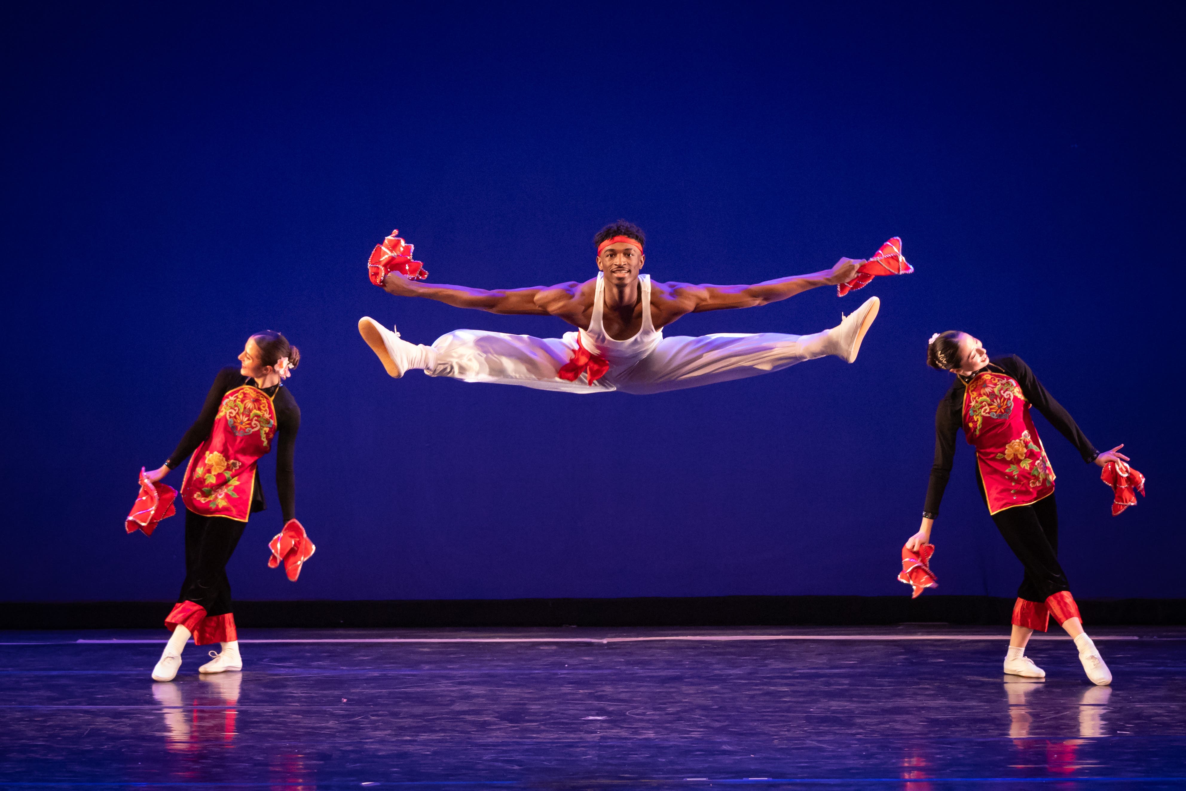 Nai-Ni Chen Dance Company to Perform Lunar New Year Celebration: Year of the Horse