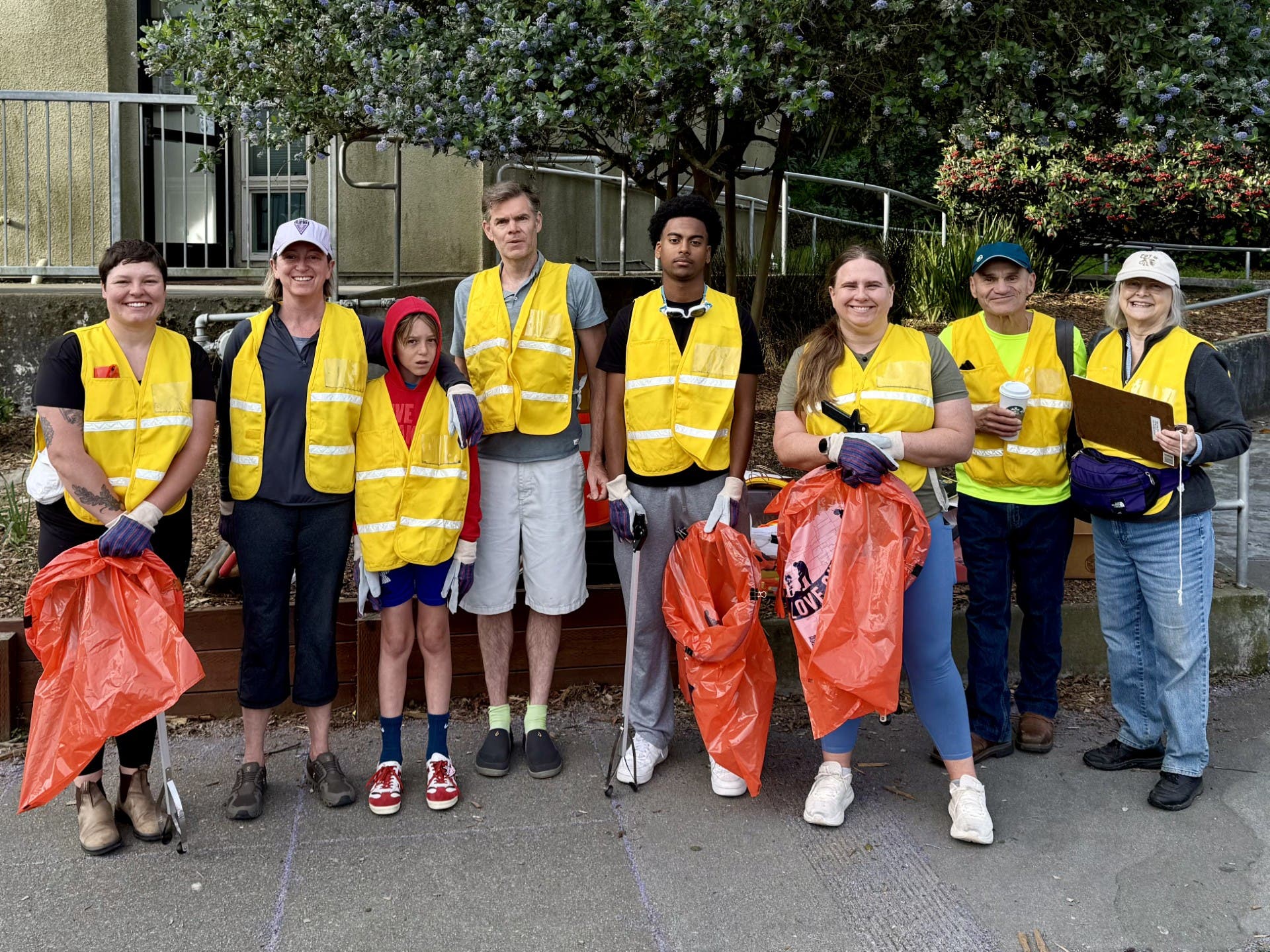 Diamond Heights Median Project Cleanup