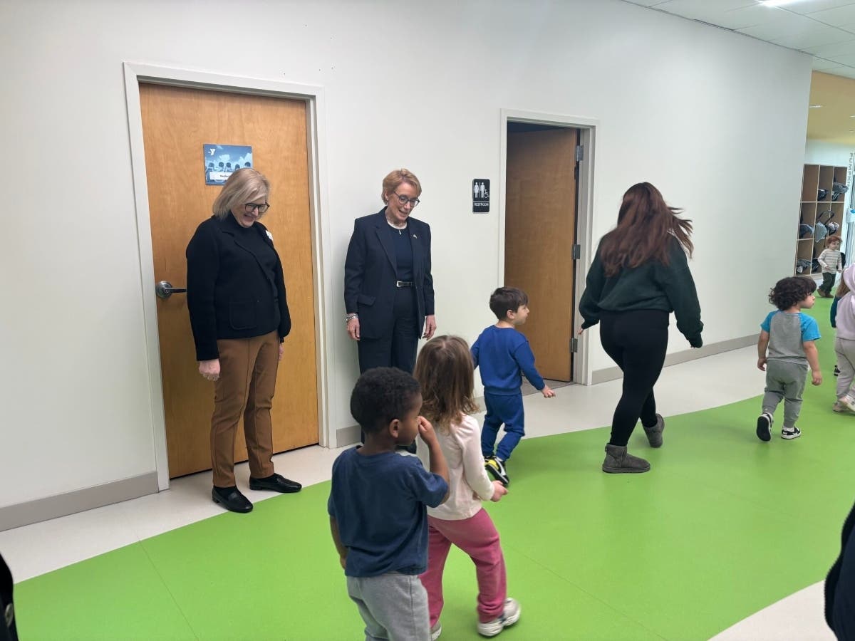Sen. Maggie Hassan and Early Education Center director Elizabeth Witmer during tour of Merrimack YMCA on March 2, 2026.