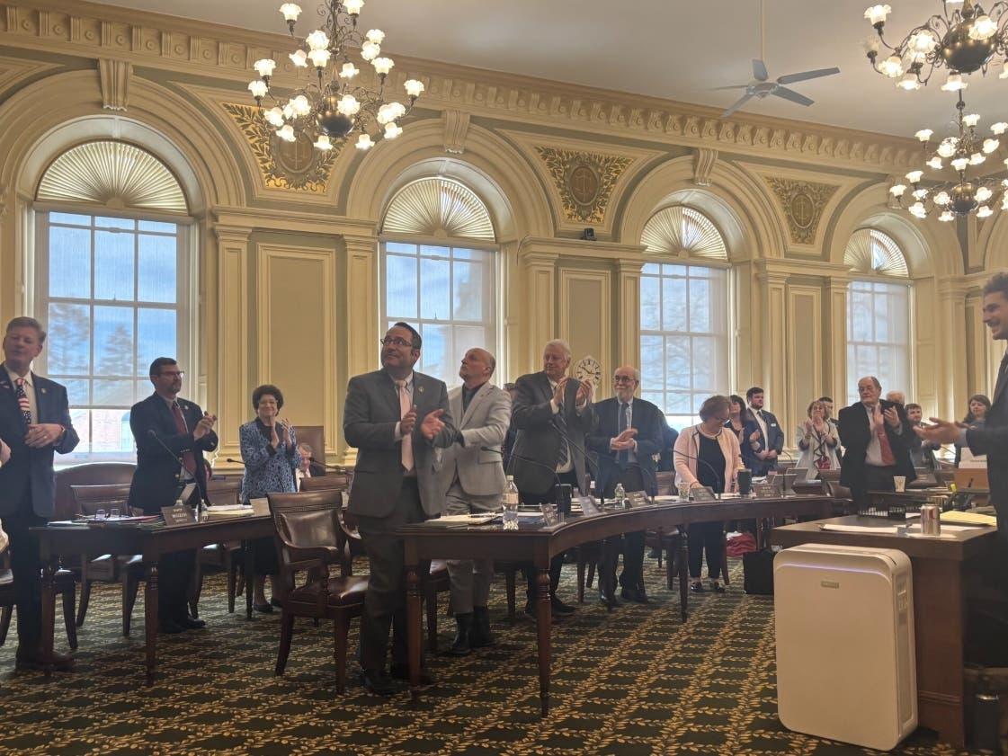 News small post card thumbnail