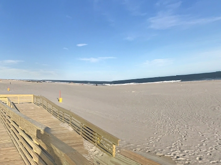 Long Beach police are not allowing a "sunset park" to take place Saturday night at Ocean Beach Park. 