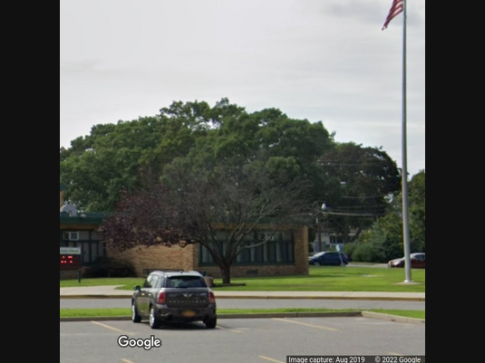 The Seaford Union Free School District received more than $800,000 in state funding to bring new technology into the classrooms.