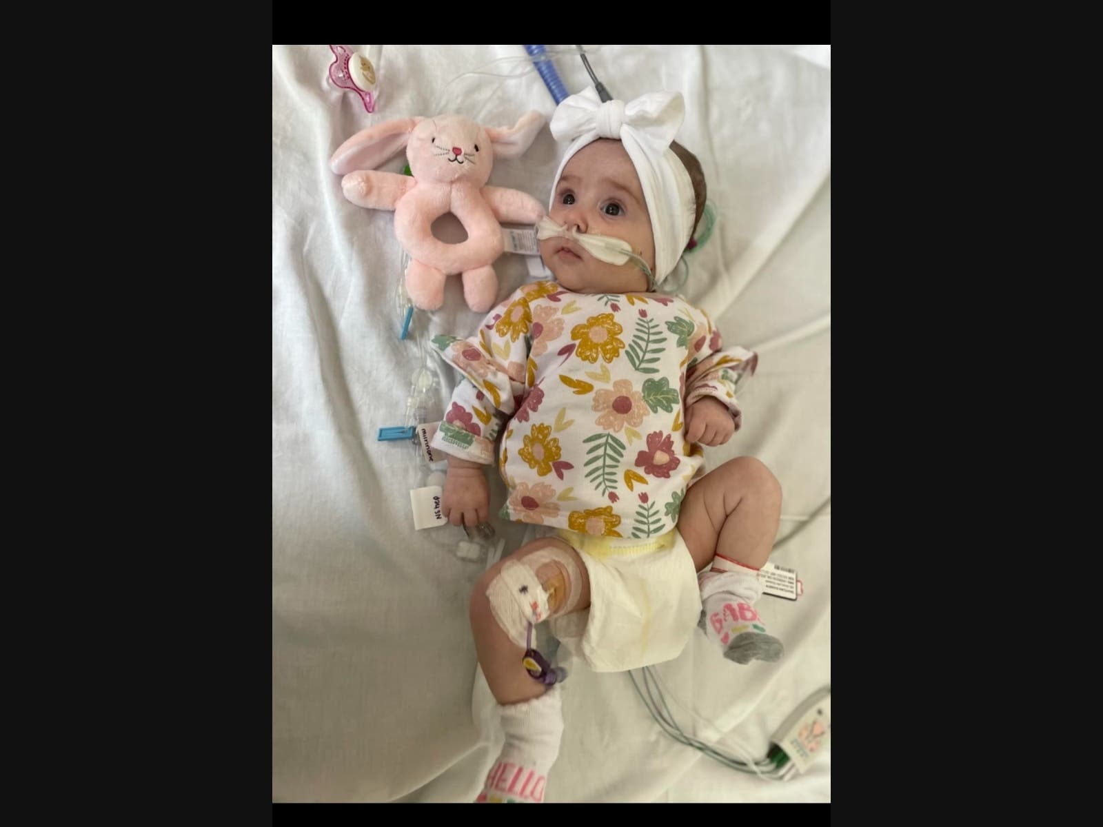 A local resident is giving back to a family facing a serious health crisis. 