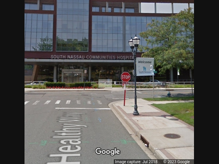 Nurses at Mount Sinai South Nassau will vote on Thursday on whether to join a union. 