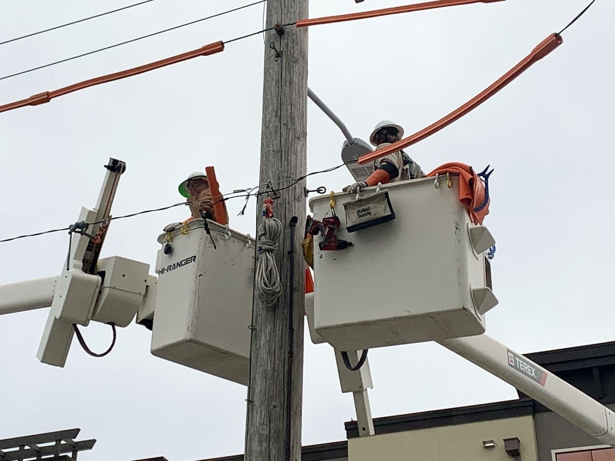 More than 20,000 customers lost electricity on Tuesday afternoon in Long Beach. 