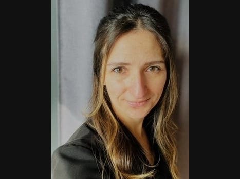 Emergency Department physician Brittney Di Bella was named the "Unsung Hero" of the Year.