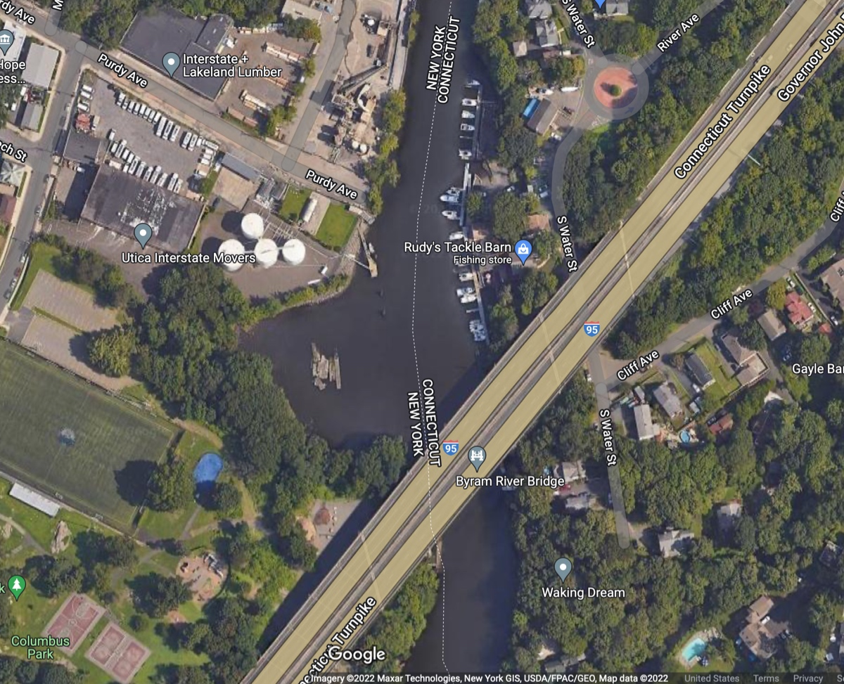 At around 4:30 p.m., a caller alerted police to the river and an area under the I-95 bridge where the man was seen earlier. 