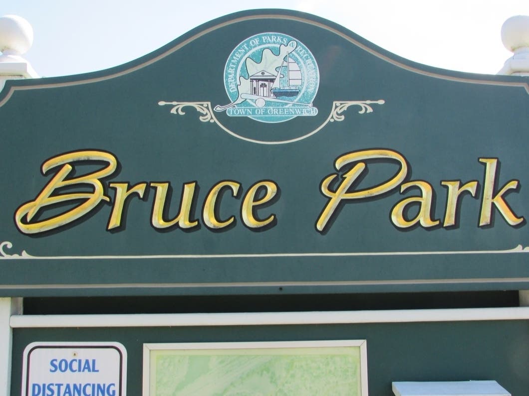 Bruce Park was built in 1908 through a bequest of Robert Moffat Bruce.