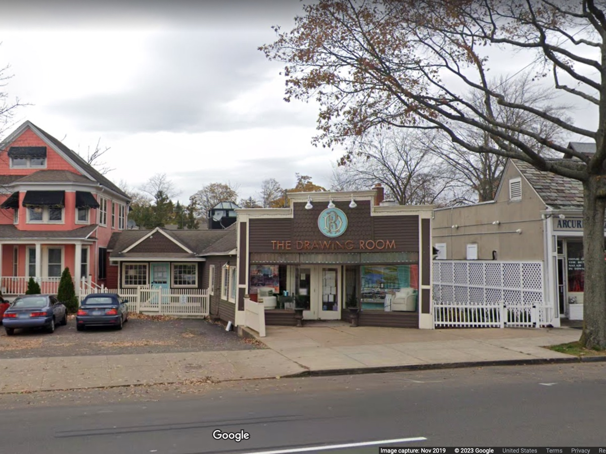 Make-Modern crafting studio is looking to move in to 216 E. Putnam Ave., the former site of The Drawing Room.