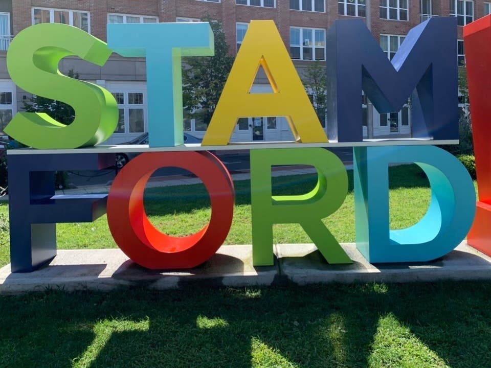 The Americares Board of Directors oversees all aspects of the organization’s life-changing health programs, including its disaster response work and support for 4,000 under-resourced hospitals and health clinics worldwide.