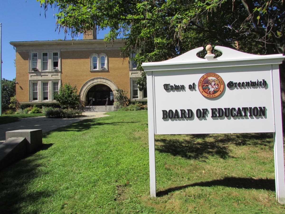 Greenwich Public Schools Announces State Teacher Of The Year Candidate