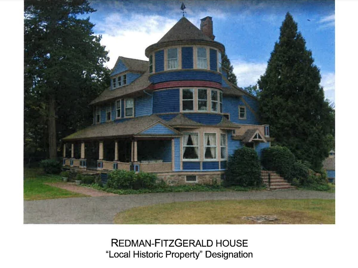 The RTM voted 173 in favor with three opposed and two abstentions to grant the historic property designation.