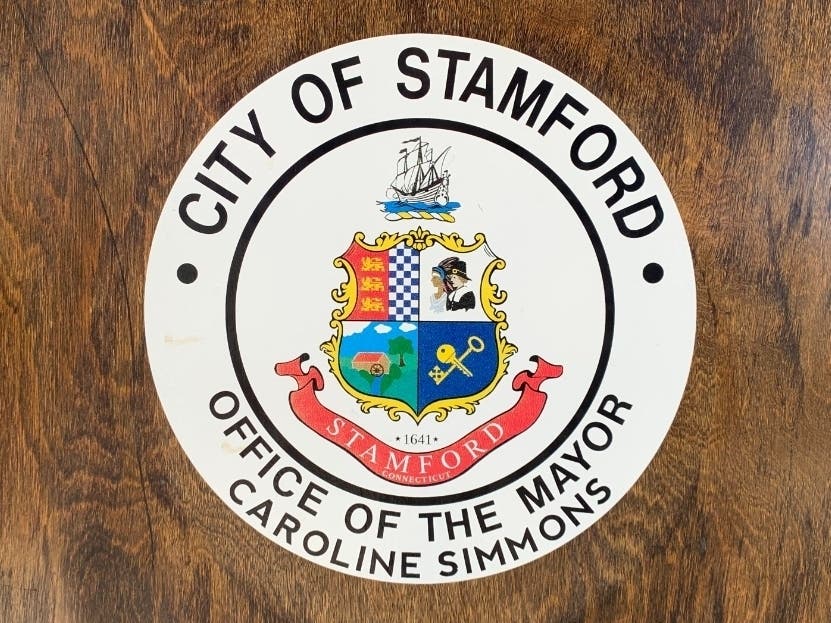 While Mayor Caroline Simmons is away, Board of Representatives President Jeffrey Curtis is serving as acting mayor, pursuant to the City Charter.
