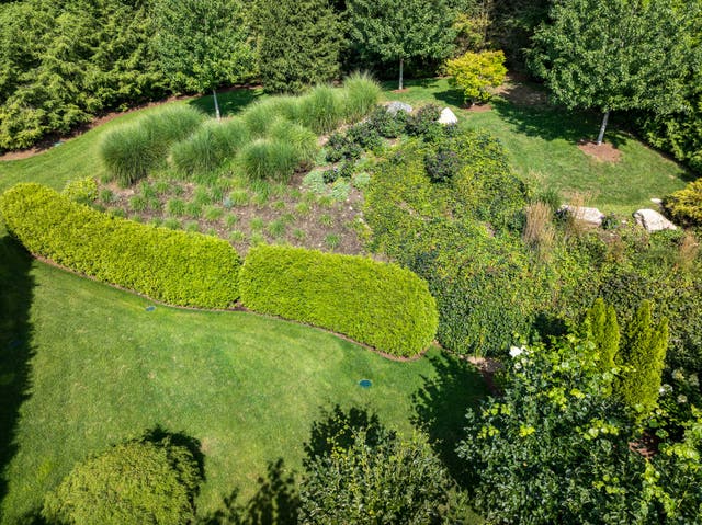 Greenwich Home For Sale Highlights Work Of Renowned Interior Designer ...