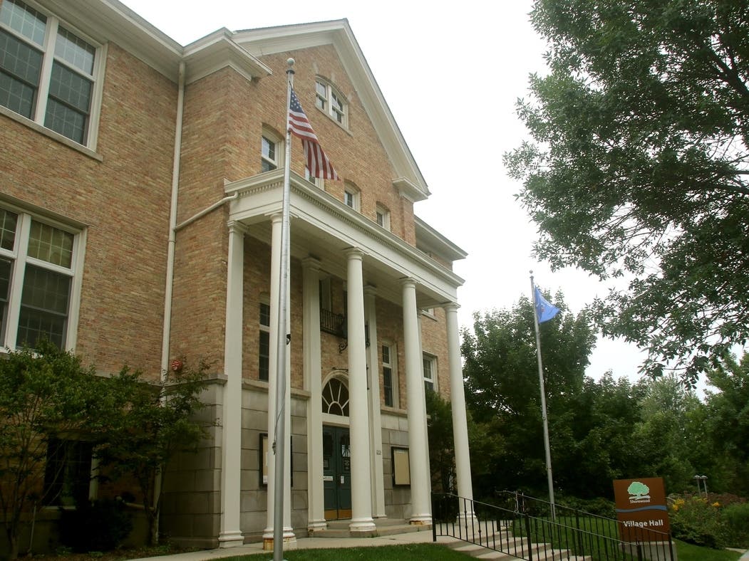 Couto And Lynn Set To Be Shorewood's Next Village Trustees Shorewood