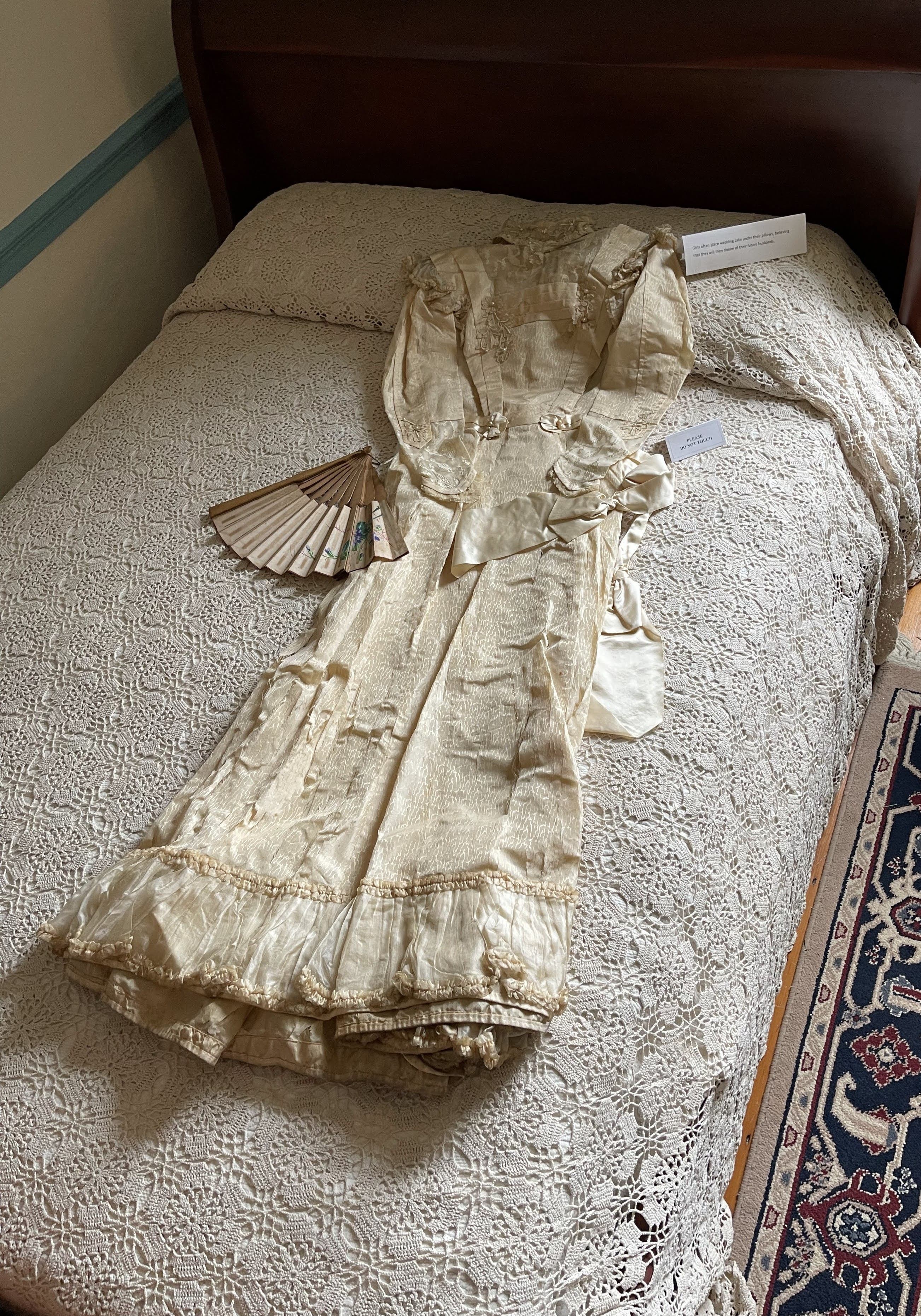 “The Fabrics of  Lives Lived” Lecture, Demo, Exhibit & Tours