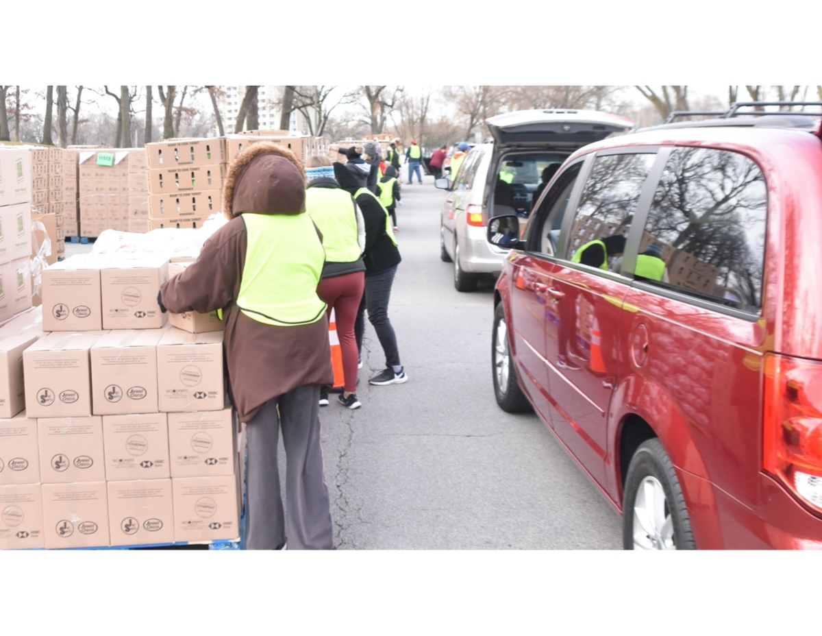The city is partnering with the Northern Illinois Food Bank and other local food pantries to provide 2,500 families with Thanksgiving meals.