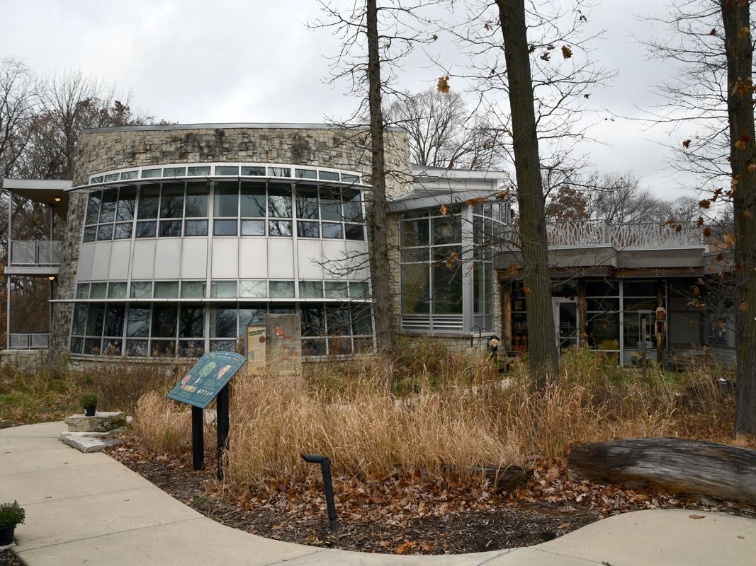 Hidden Oaks Nature Center, at 419 Trout Farm Road in Bolingbrook, will close for the majority of 2024 as a result of renovations starting in February.