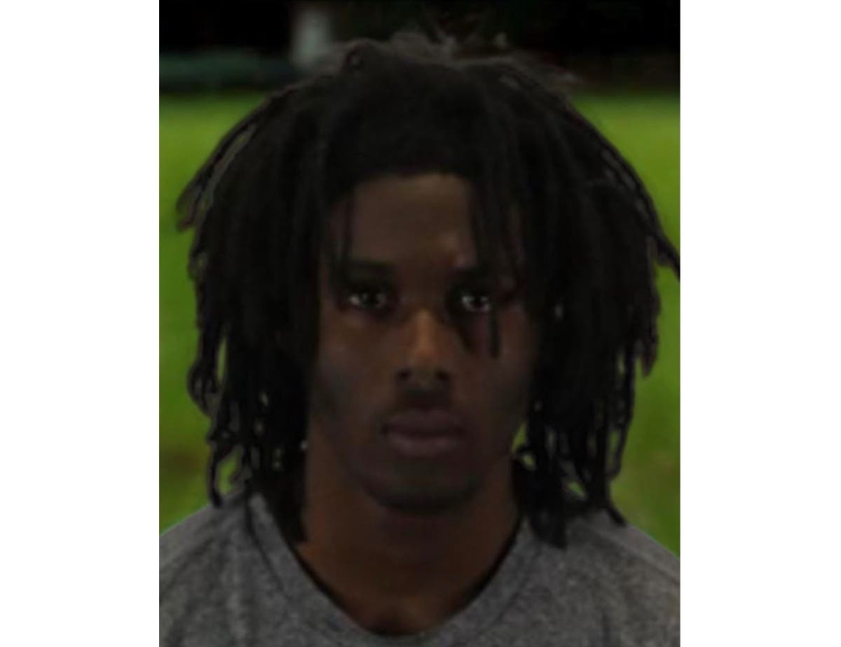 Isaiah Haynes, 17.