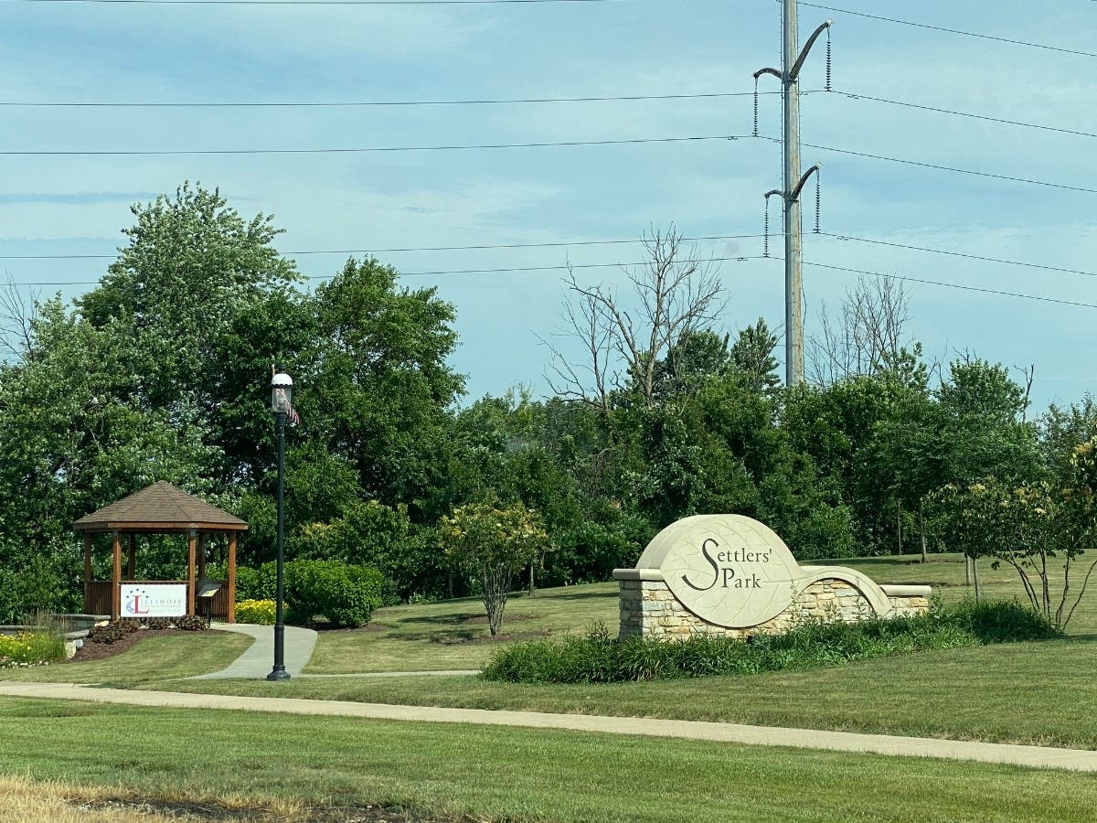 Plainfield will host three bands and show three family-friendly movies in Settlers' Park this summer.