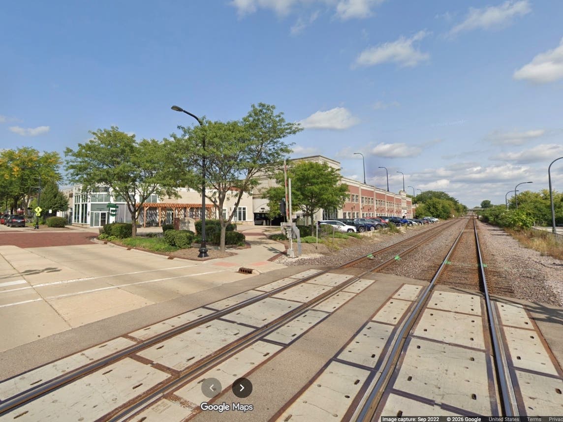 The downtown Geneva commuter parking lot will close for about three weeks for maintenance.