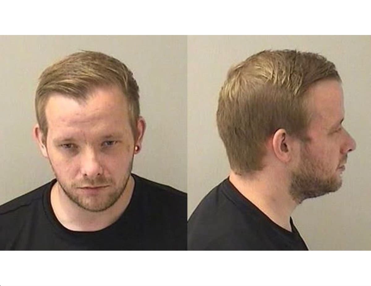 Jonathan Albrecht, 31, of the 400 block of Willow Street in Elburn.