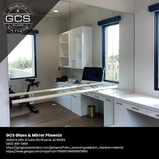 Custom Mirrors in Phoenix, AZ: The One Upgrade That Makes a Valley Room Feel Twice Its Size