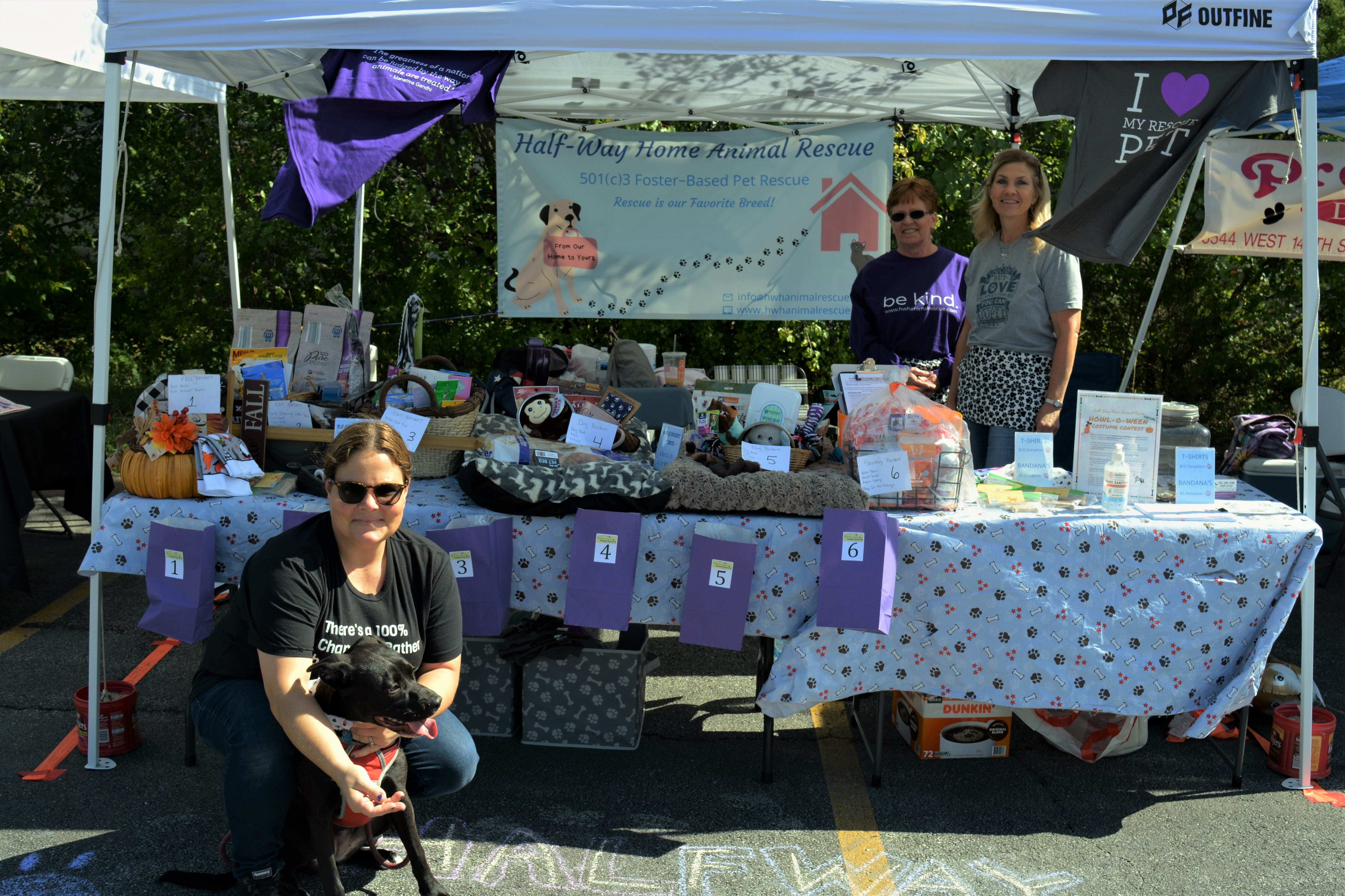 Half-Way Home Animal Rescue attended the 2021 Pet-Palooza with adoptable pets and pet-friendly items. 