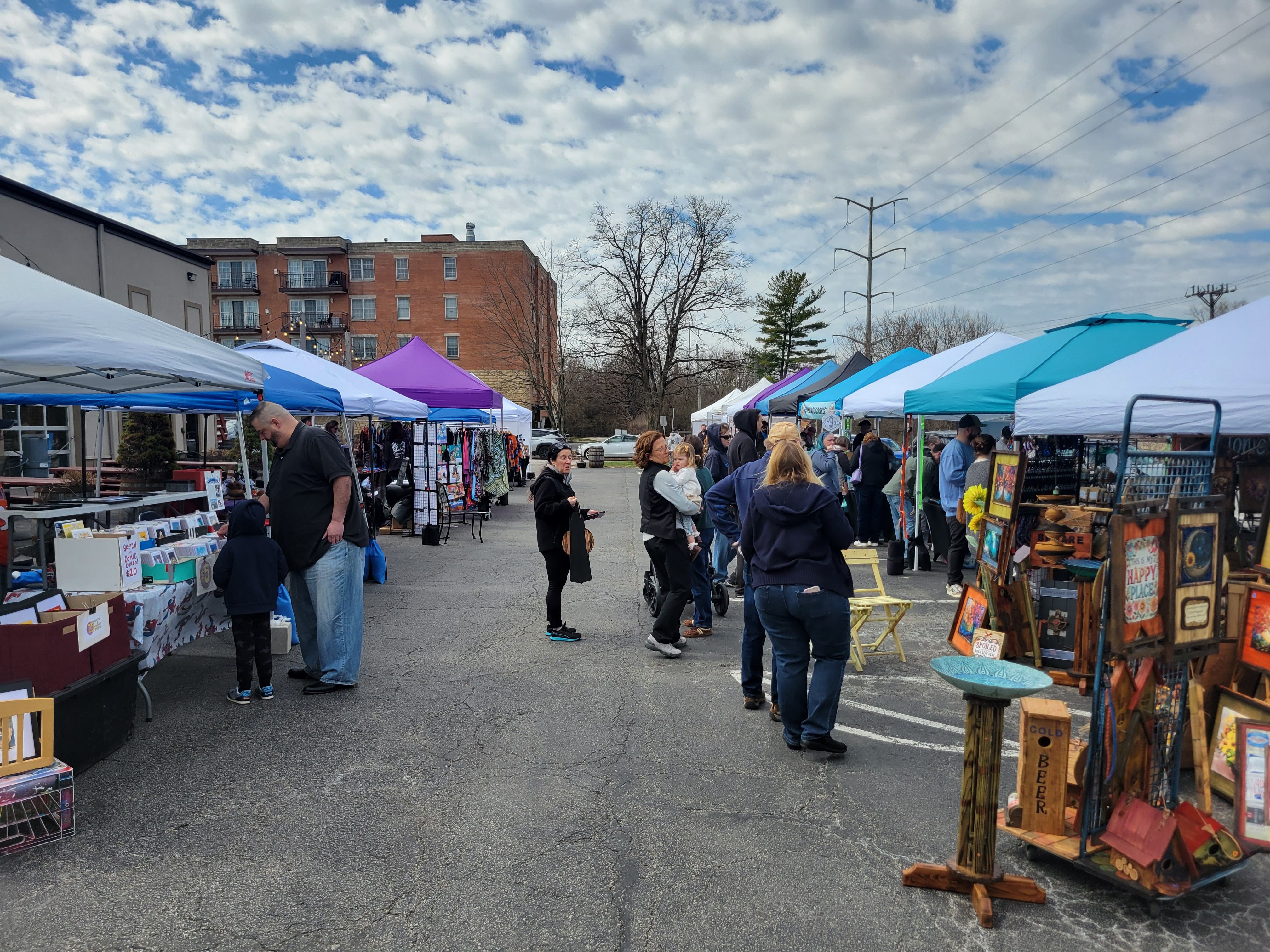 Crafted at the Oak: A Plants & Vinyl Market